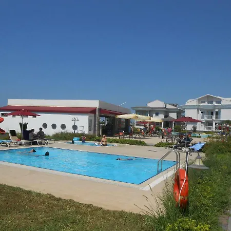 Karia Beach شقة فتحية