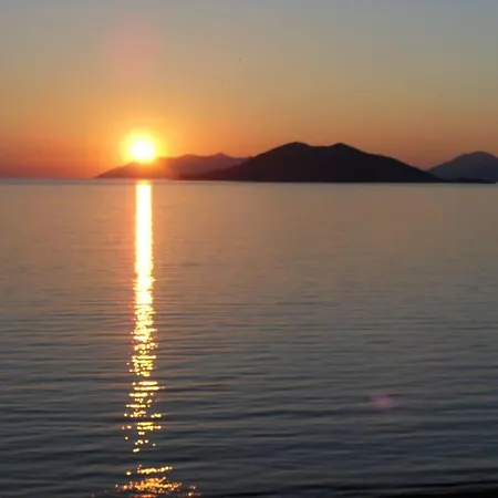 Karia Beach Apartmán *